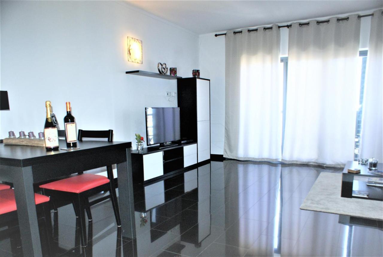 Apartamentos Turisticos Rocha Tower 12C Portimao Luaran gambar