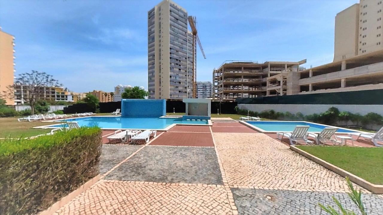 Apartamentos Turisticos Rocha Tower 12C Portimao Luaran gambar