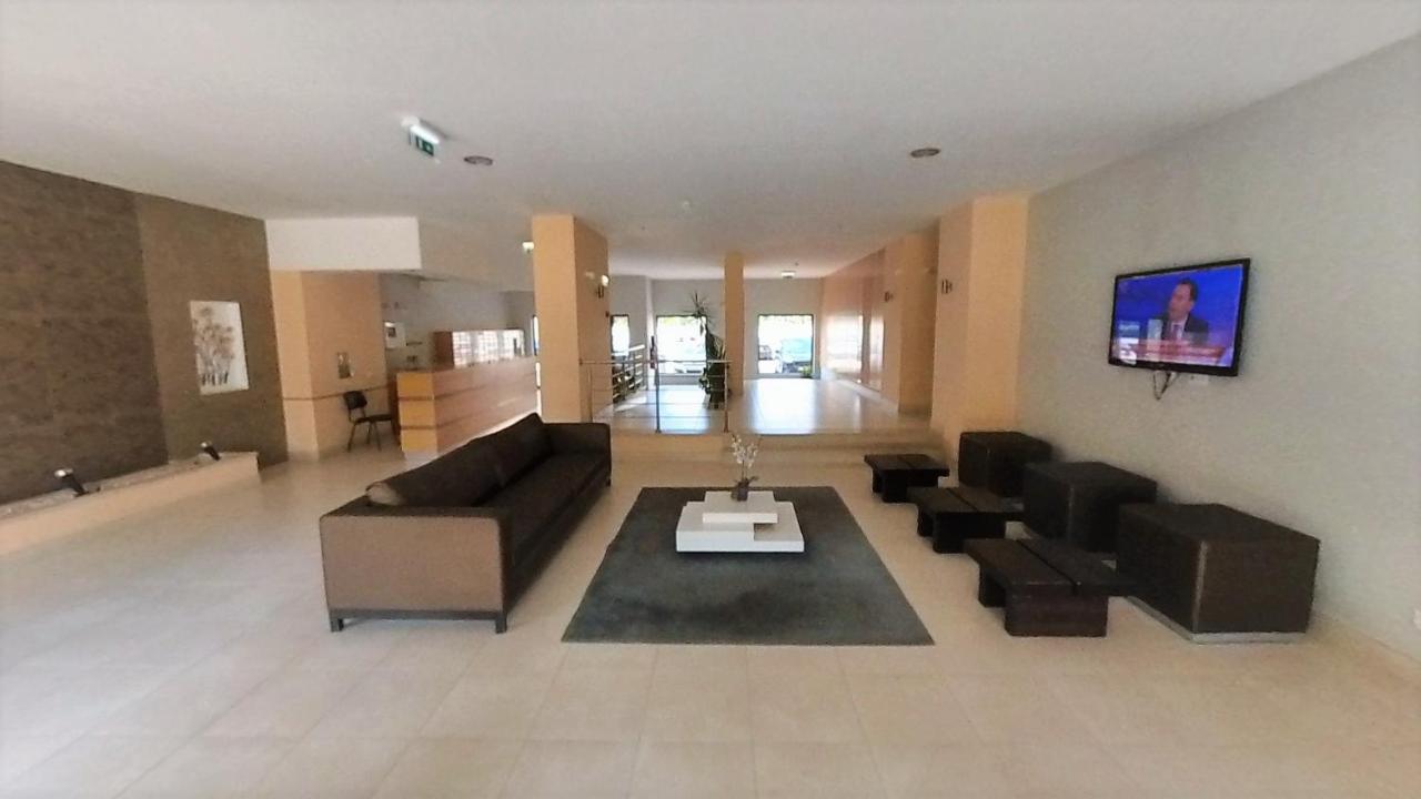 Apartamentos Turisticos Rocha Tower 12C Portimao Luaran gambar
