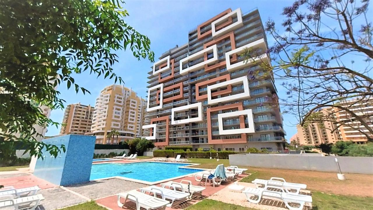 Apartamentos Turisticos Rocha Tower 12C Portimao Luaran gambar